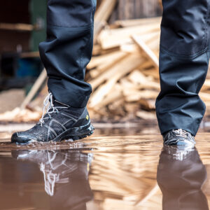 Chaussures de sécurité : La nouvelle norme ISO 20345 : 2022. Qu’est ce qui change ?
